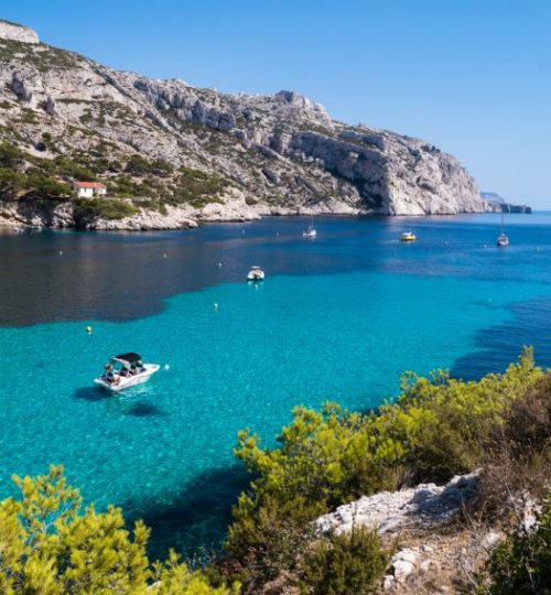 baie-de-Calanques-Sormiou-755x567